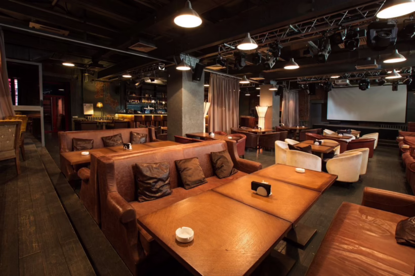 fassbinder bar in moscow