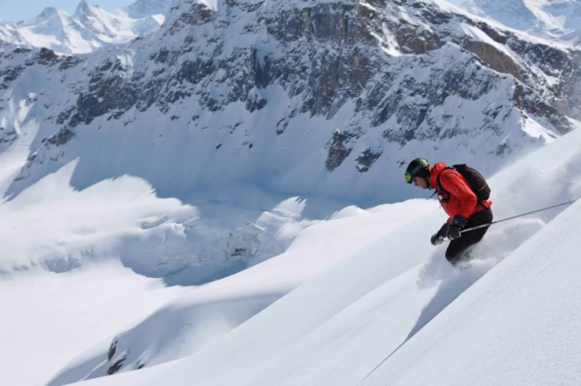 heli skiing himalayas