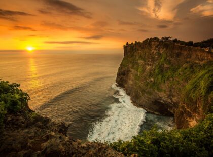 uluwatu sunset in bali