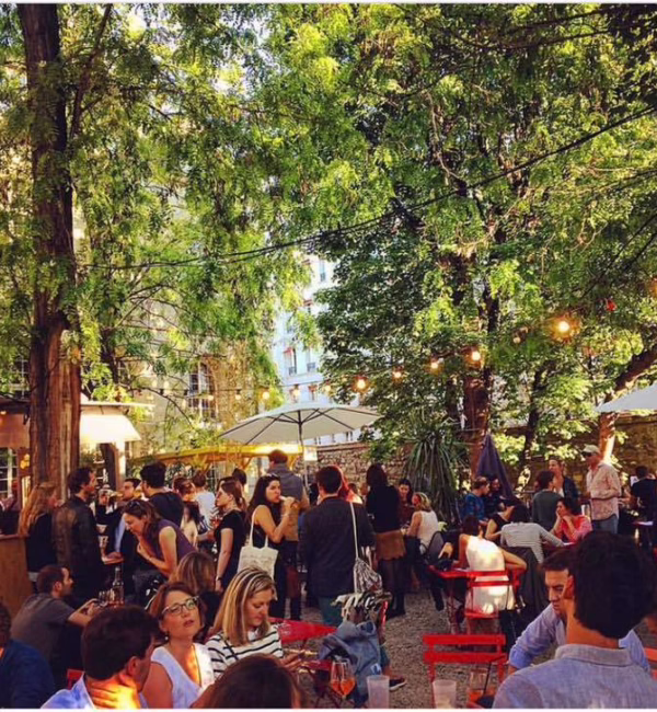 Cafe A, Paris