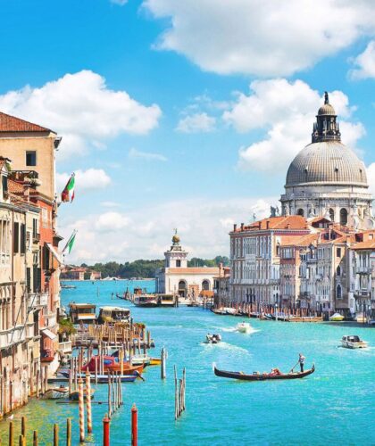 canal grande and basilica di santa maria della salute, venice, italy