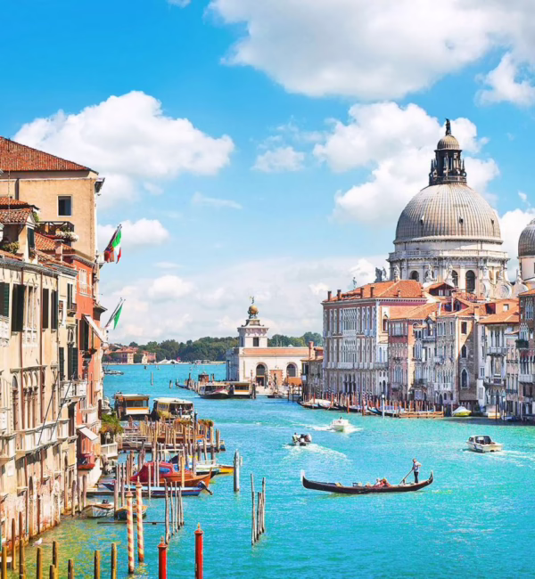 canal grande and basilica di santa maria della salute, venice, italy