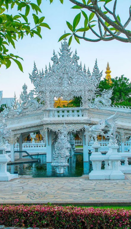 WHAT RONG KHUN CHIANG RAI THAILAND