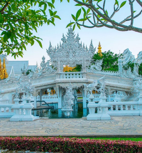 WHAT RONG KHUN CHIANG RAI THAILAND