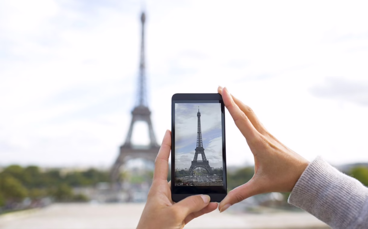 eiffel tower paris