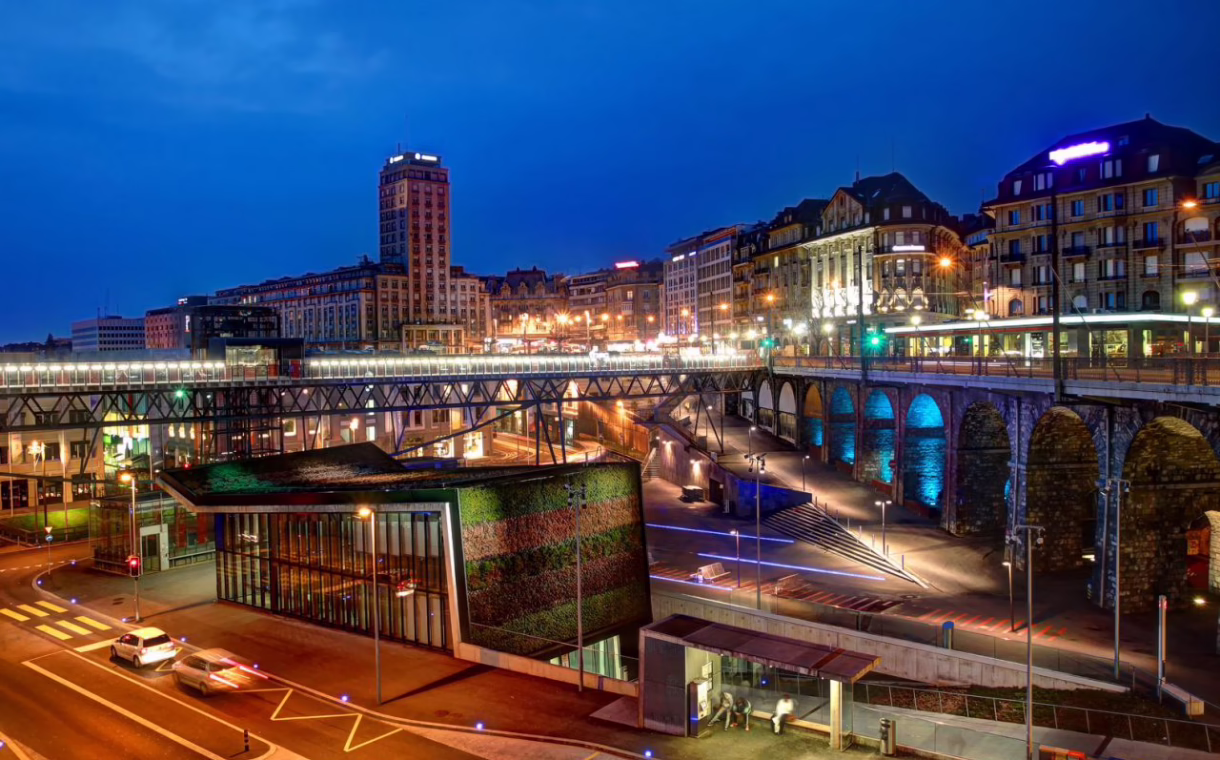 downtown lausanne at night