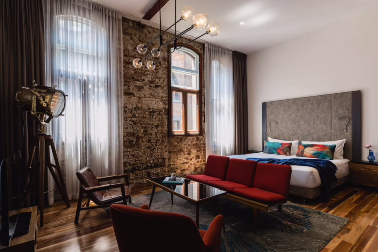 The Old Clare Hotel room