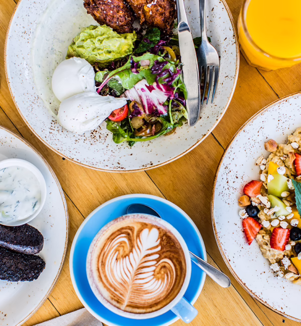 A spread at Three Blue Ducks (Photo: Nikki To)