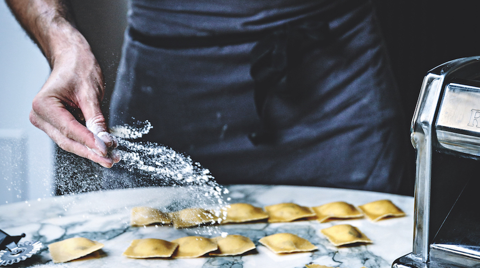 Peter Orr Robert feature Paris