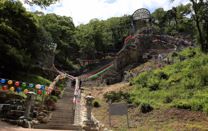 Golgulsa South Korea SilverKris Templestay