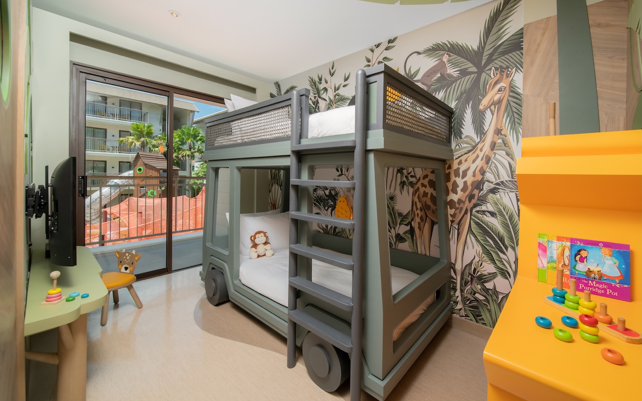 Holiday Inn Resort Samui Family Friendly hotels Silverkris