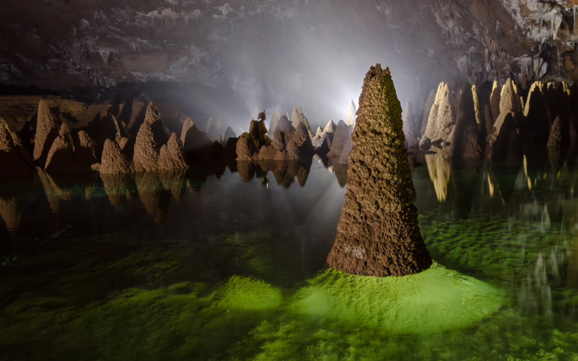 Hang Va vietnam caves