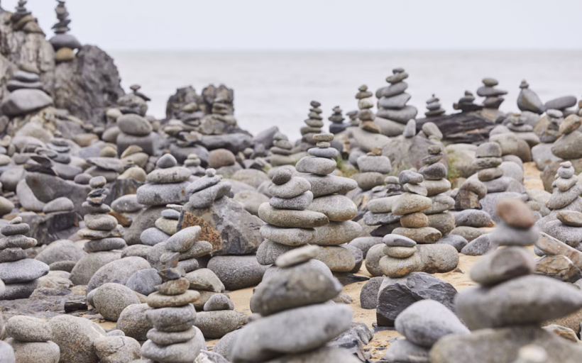 Cairns feature