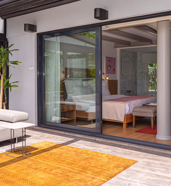 balcony glass window suite