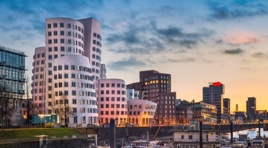 Dusseldorf city guide