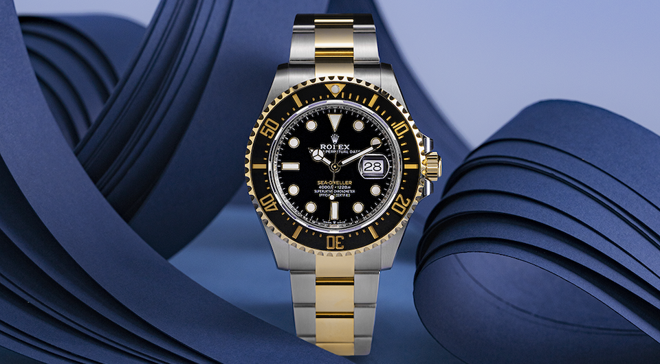 luxury watches shiny analog bling travel