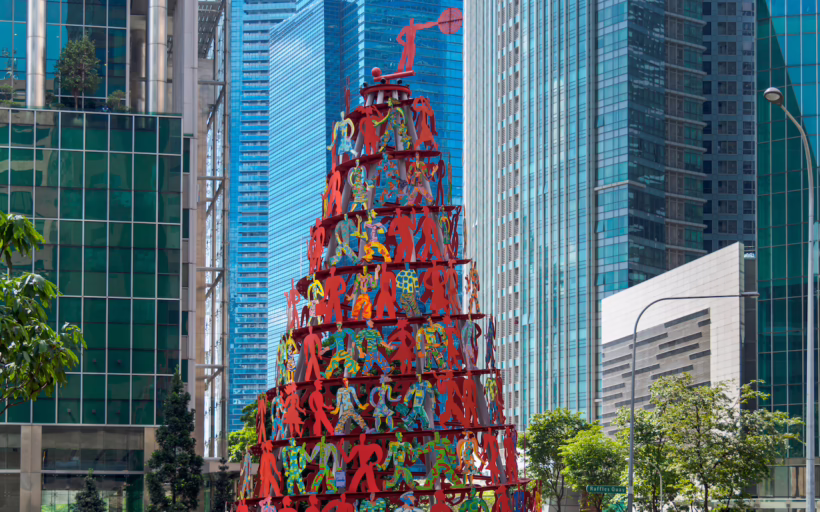 Sculpture "Momentum" by David Gerstein at Raffles Place