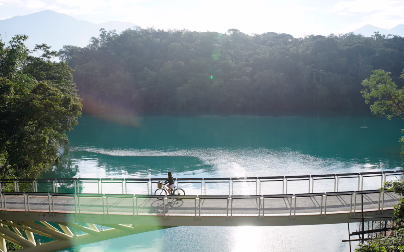 Sun Moon Lake cycling bicycle trails