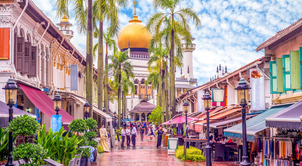 street view of singapore with Masjid Sultan