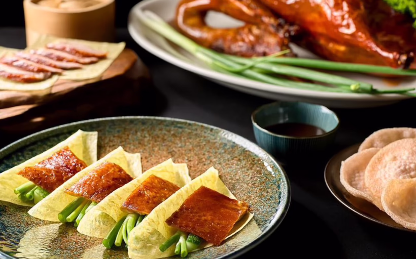 Wah Lok cantonese restaurant Singapore