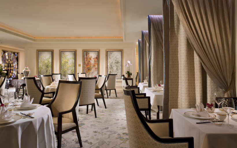 Yan Ting cantonese restaurant Singapore