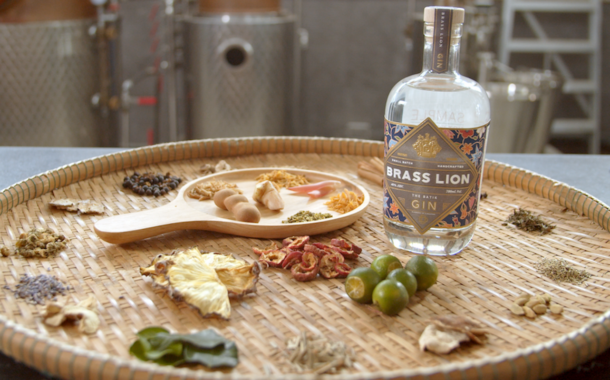 stb sq batik gin