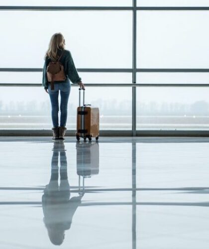 traveller air travel airport