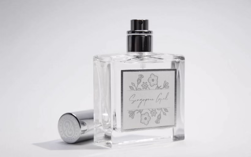 Singapore Girl perfume batik