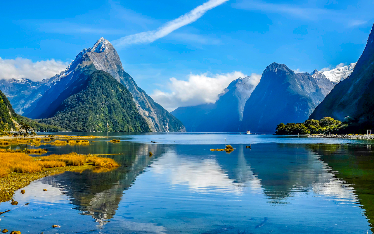 Fjordland National Park in New Zealand