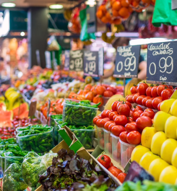 fruit stall la boqueria Market