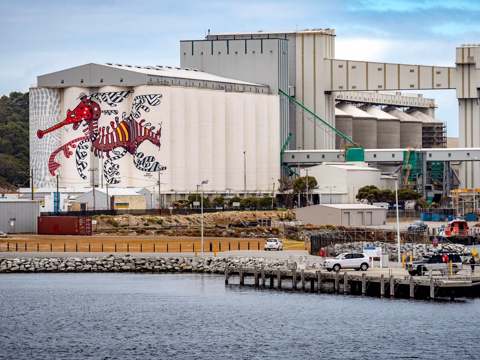 Yok & Sheryo for PUBLIC Silo Trail, Albany. Photography by Bewley Shaylor, courtesy of FORM