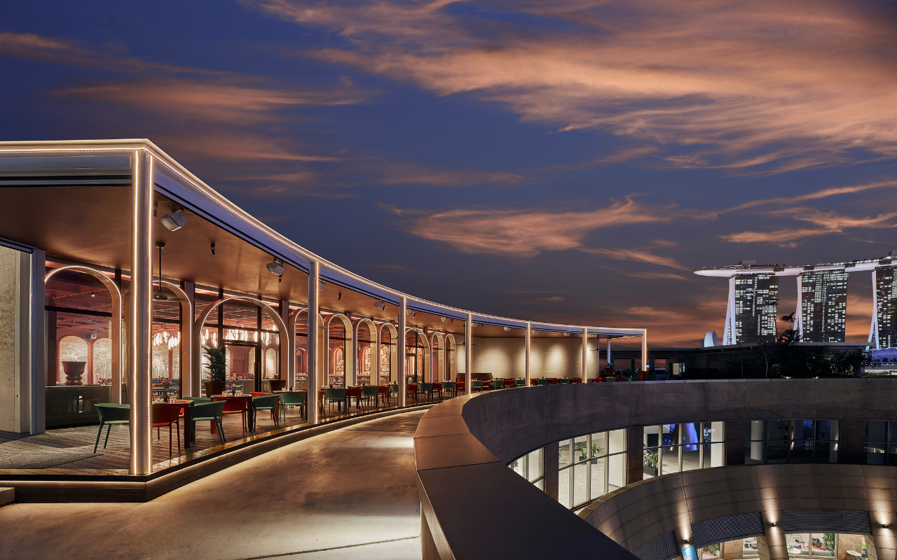 Baia rooftop bar singapore Silverkris