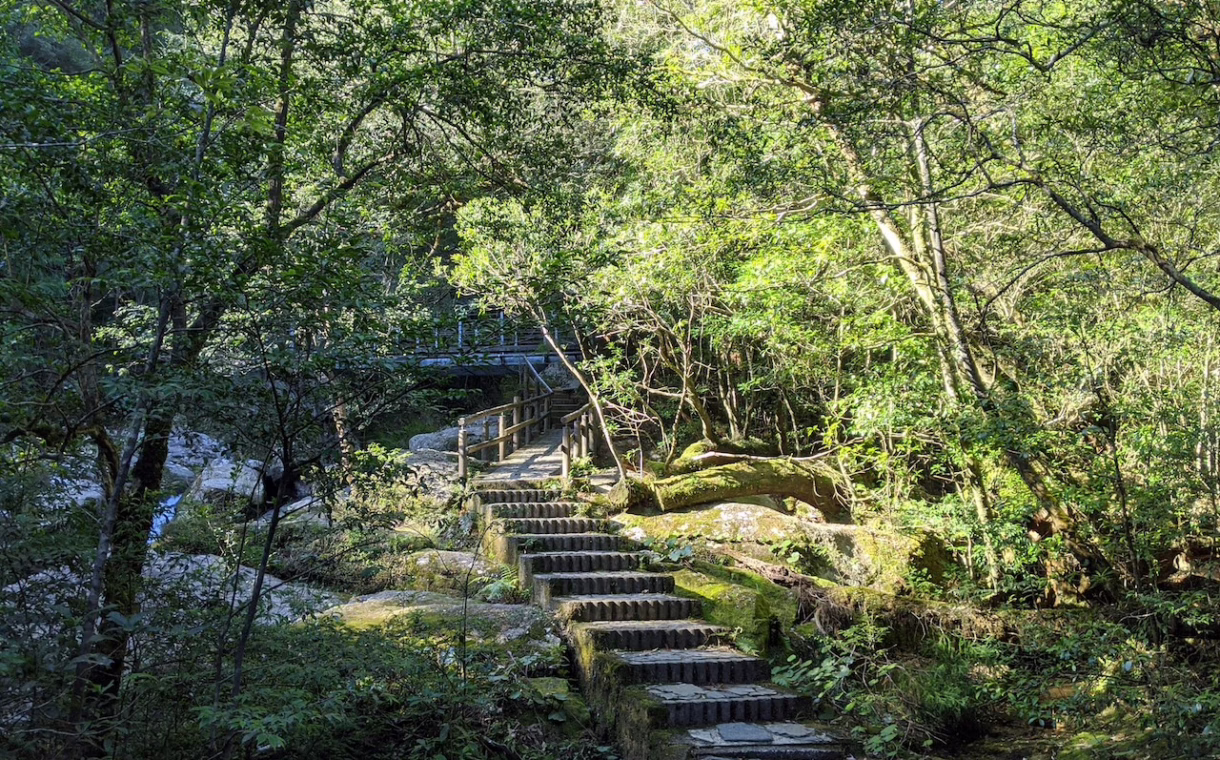 ryuta-f-sV0bqOLJCkA-unsplash Silverkris Quiet Places