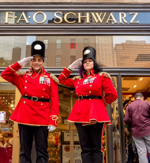 FAO Schwarz_New York_1280w