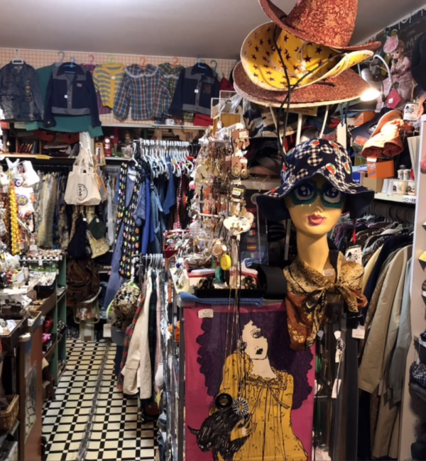 Going Bellbo - Daimyo Fukuoka_ Japan_1280w