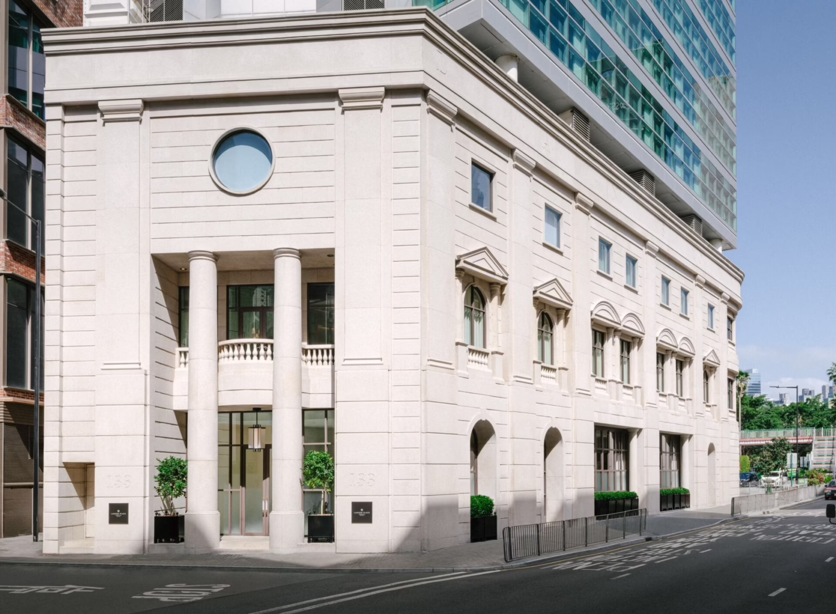 Hong Kong Lanson Place Exterior