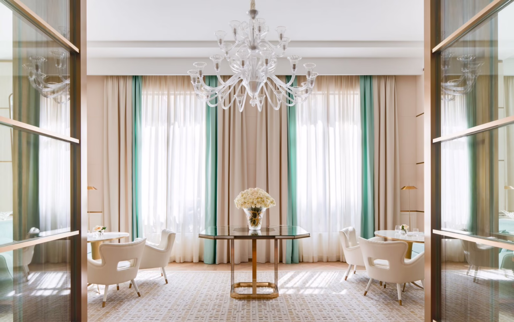 Hong Kong Salon Lanson