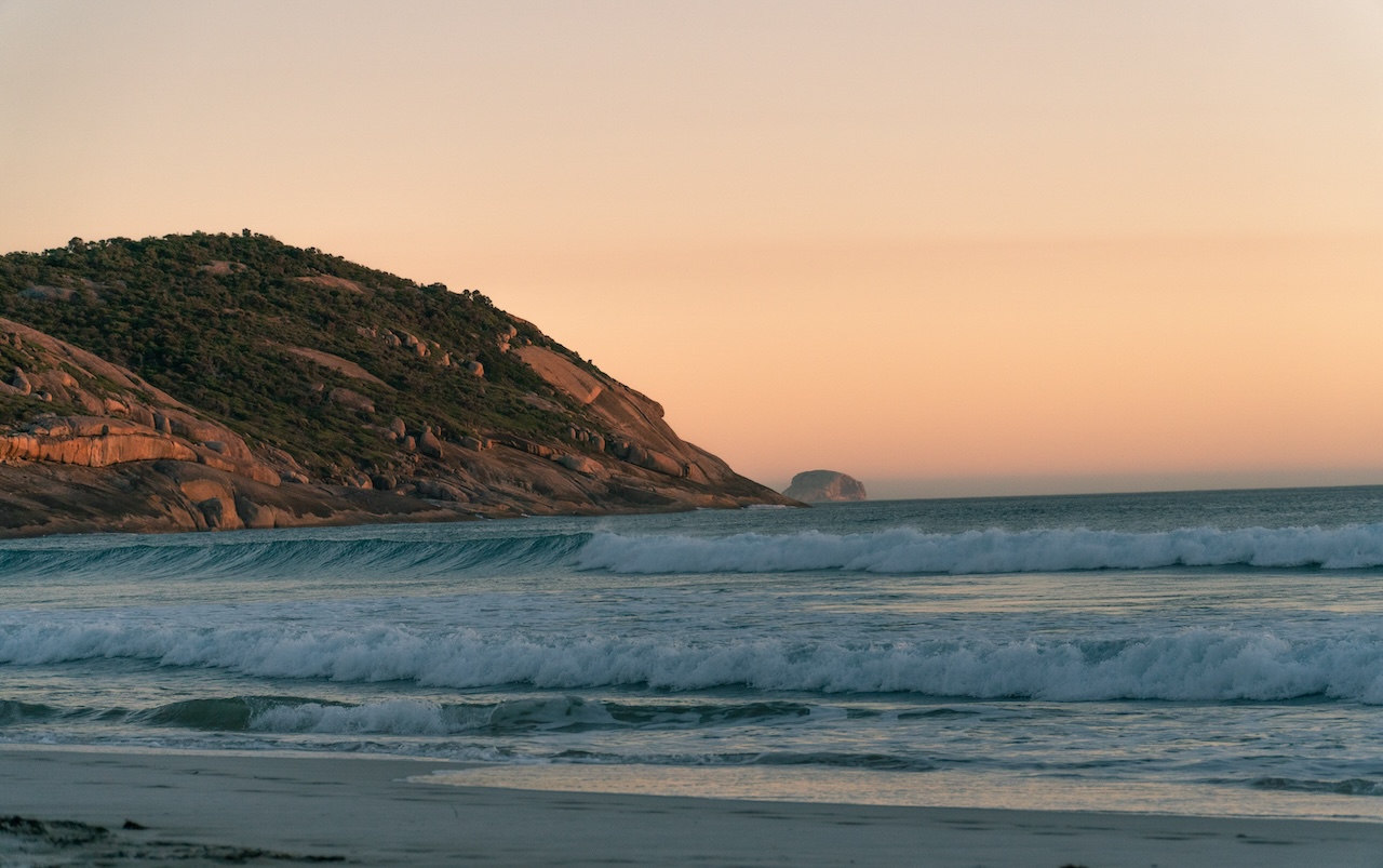 Squeaky-Beach-Sunset-Wilsons-Promontory-Gippsland-SilverKris