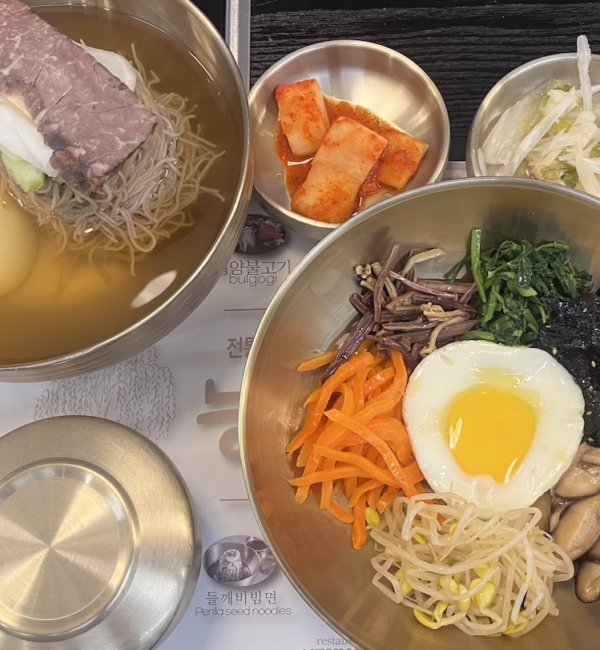 Neungra Bapsang (credit Matt C. Crawford) Seoul City Guide SilverKris