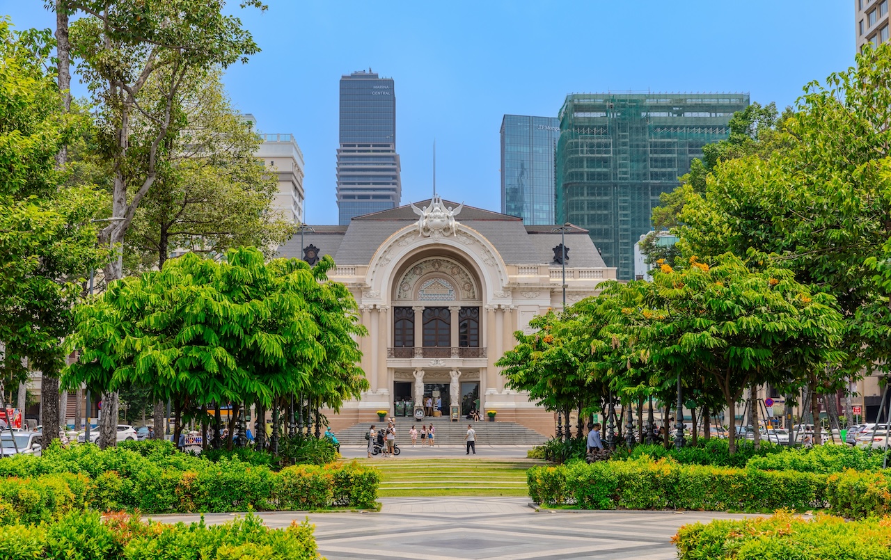 Opera-House-HCM-Metro-Silverkris