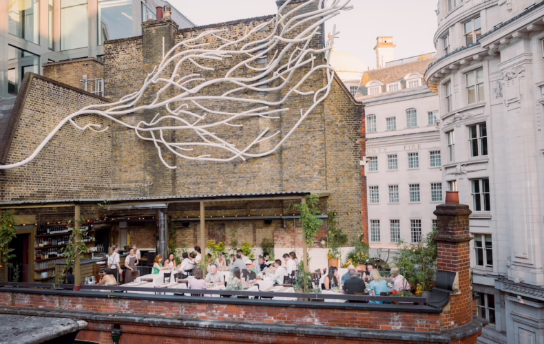 Devonshire 2 Silverkris London City Guide
