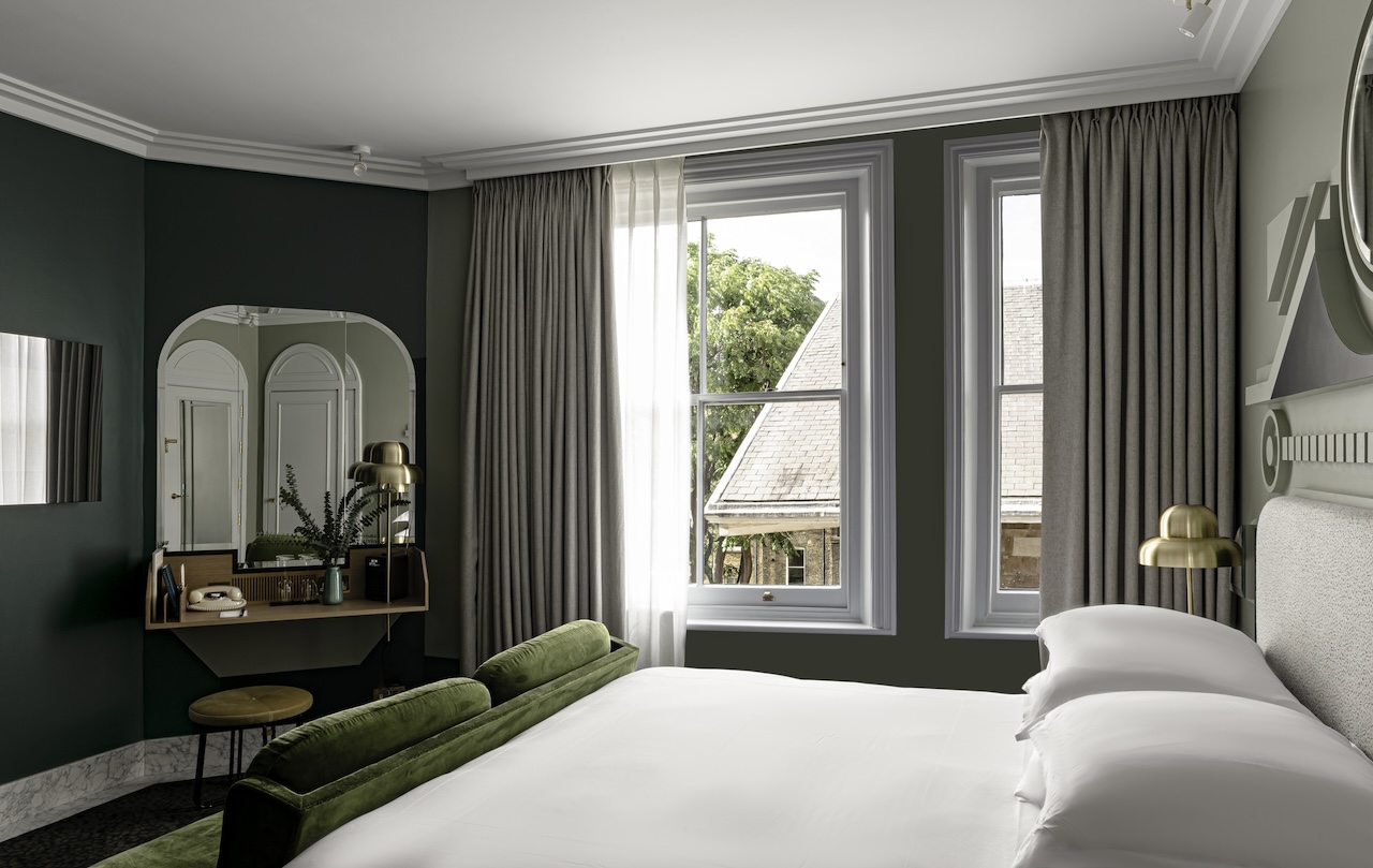 Henrietta Experimental Silverkris London City Guide