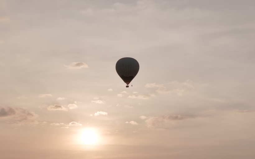 hot-air-balloon-Siem-Reap-winter-activities-silverkris