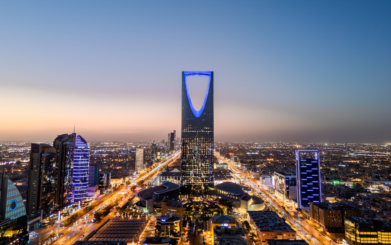 Kingdom-Centre-riyadh-silverkris