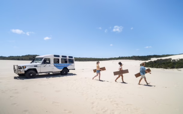 moreton-island-brisbane-kids-silverkris-feature