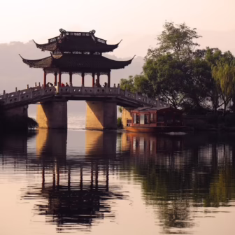 west-lake-hangzhou-silverkris-feature