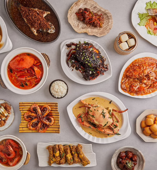 Assorted crab dishes including chilli, butter and black pepper crab with mantou and prawns at Mellben Seafood, Ang Mo Kio.