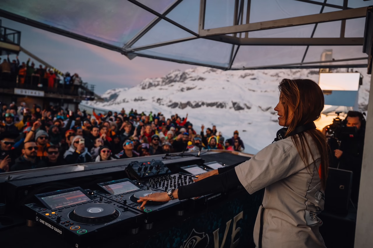 tomorrowland charlotte de witte silverkris