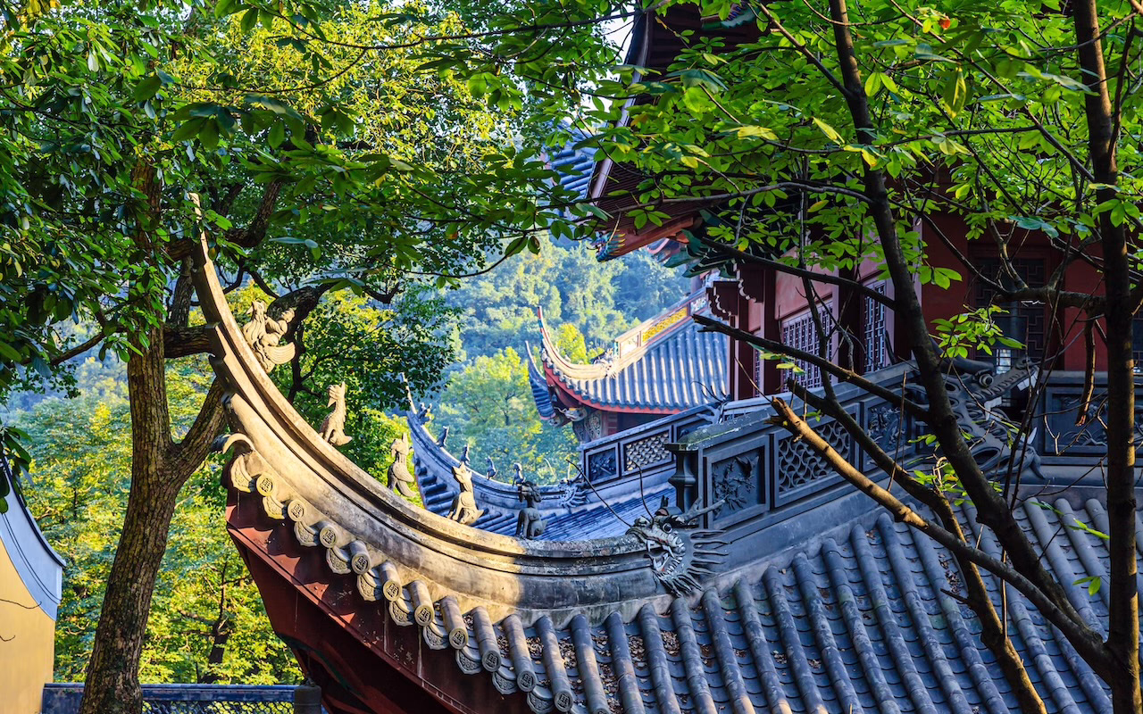 lingying-temple-hangzhou-silverkris
