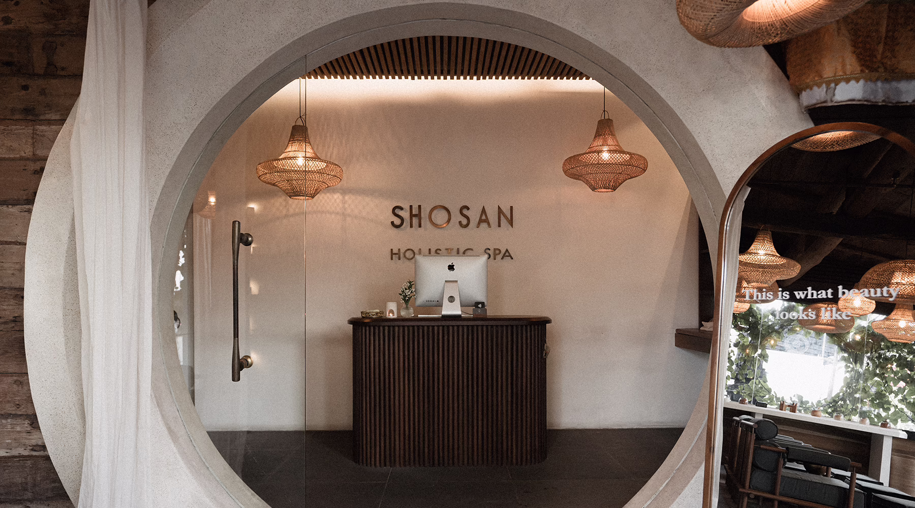 Reception area at SHOSAN Holistic Spa in Pererenan